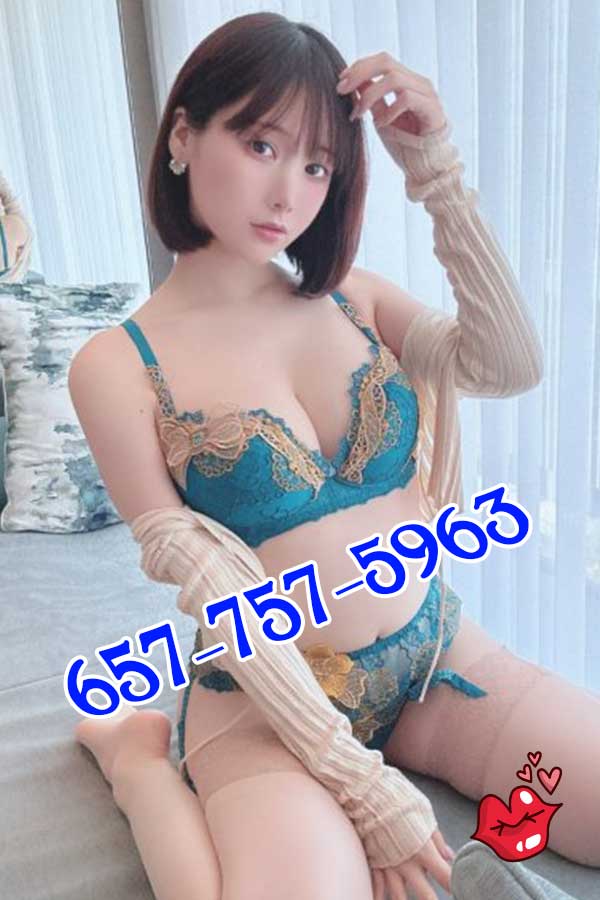Advertiser photo 5 · listing 24332
